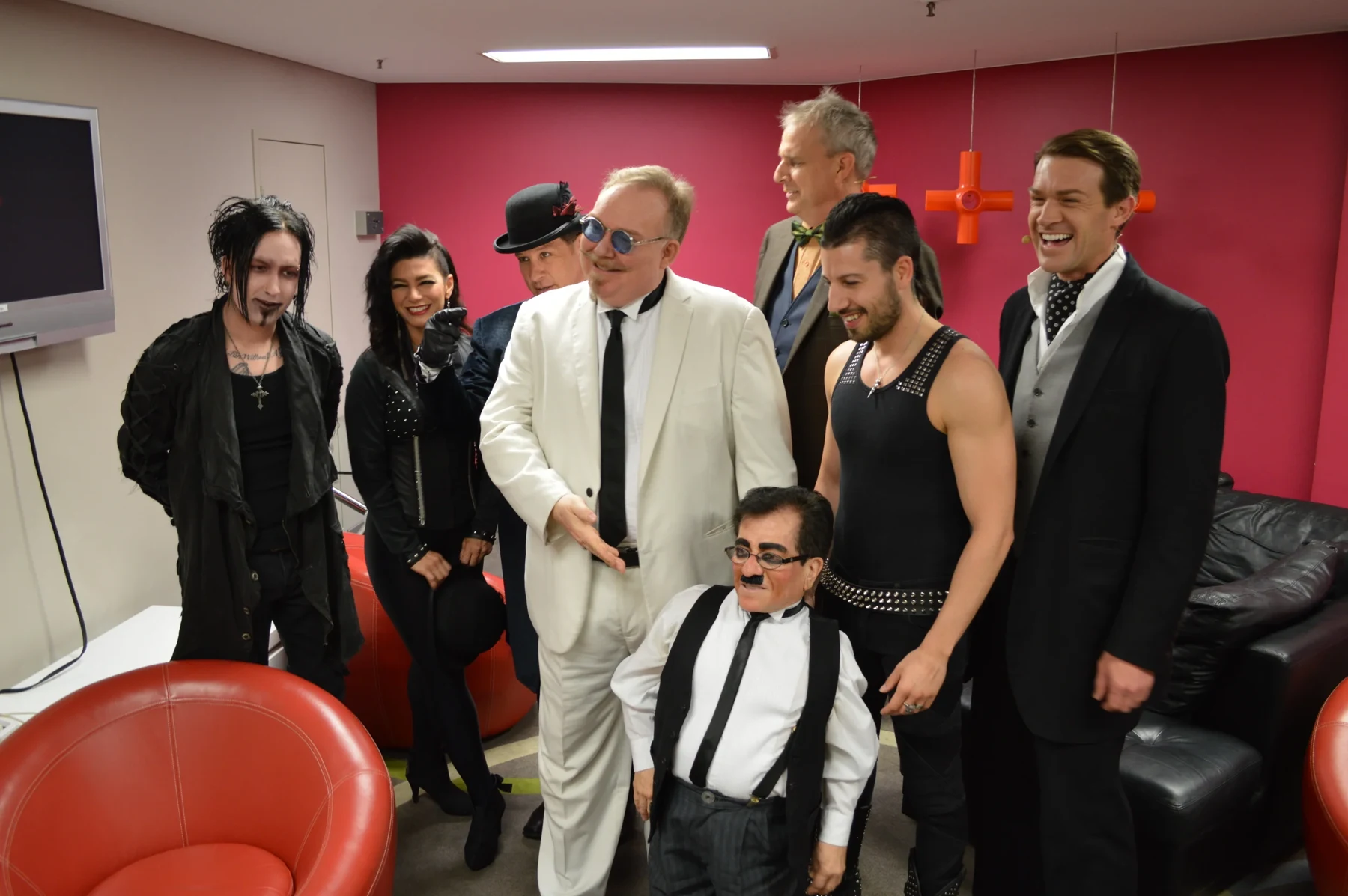 With Dan Sperry, Jinger Lee, mark Kalin, Kevin James, Antonio Hoyos, Andrew Basso and Anthony Laye in the Green room in Perth.